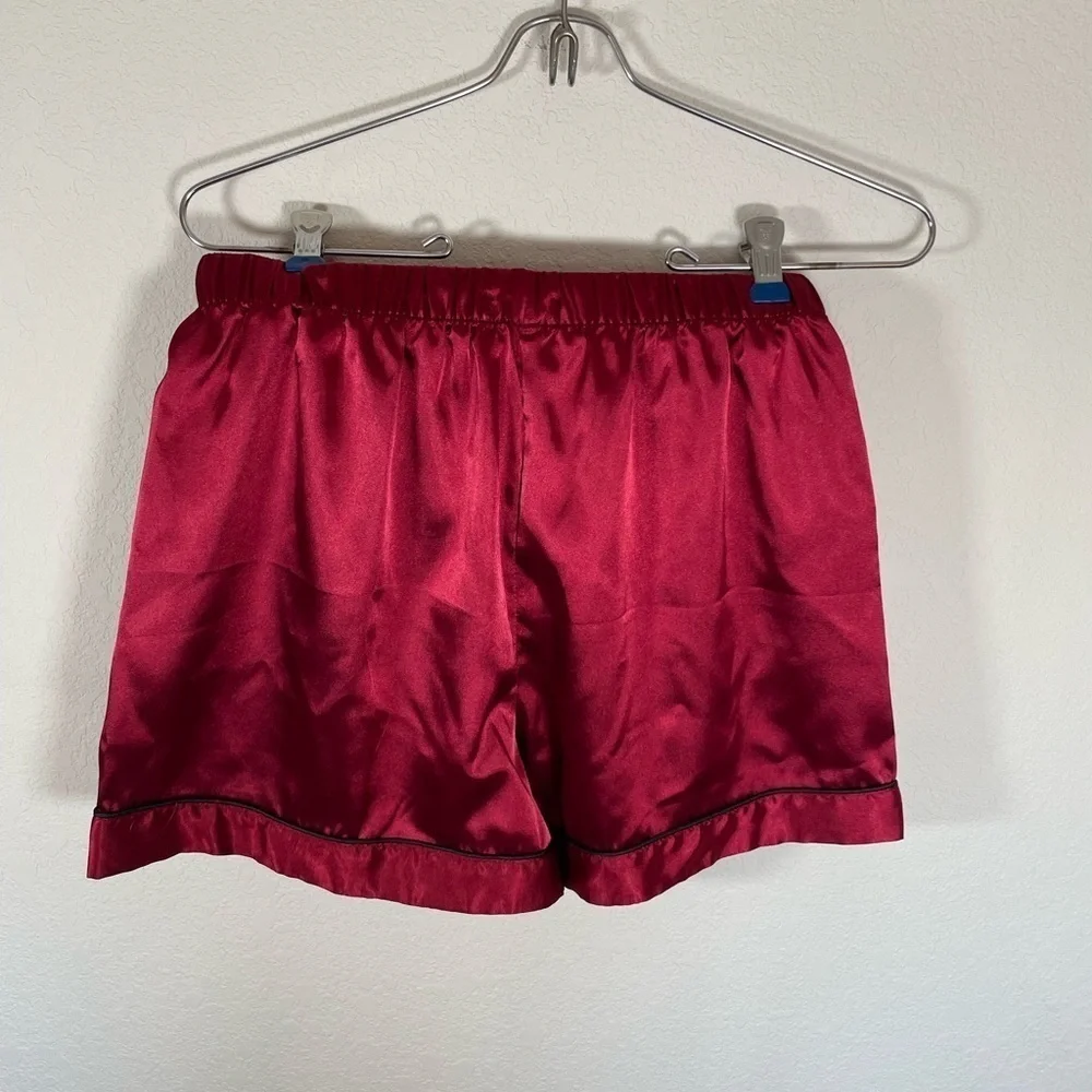 Ekouaer Red and Black Silky Women’s Pajamas